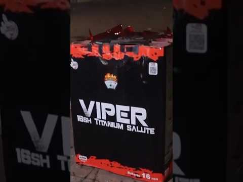 Viper 3” Salute Cake 😳🧨 #fyrværkeri #fireworks #trending #newyear