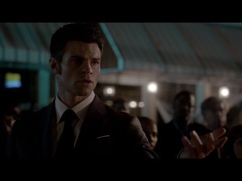 The Originals 1x22 Elijah Hayley say goodbye to Hope