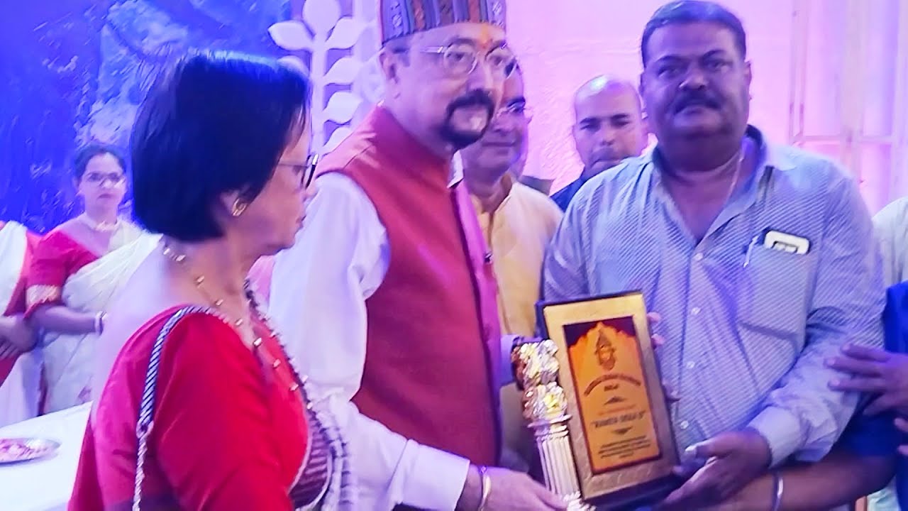 कालीबाड़ी वैशाली नगर के दुर्गा पूजा में शामिल हुए छत्तीसगढ़ के राज्यपाल श्री डेका