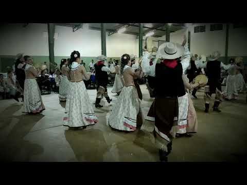 Pré-estreia Grupo Adulto DTG Poncho Verde