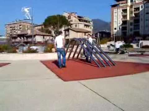 toti din italia ce nau ce face