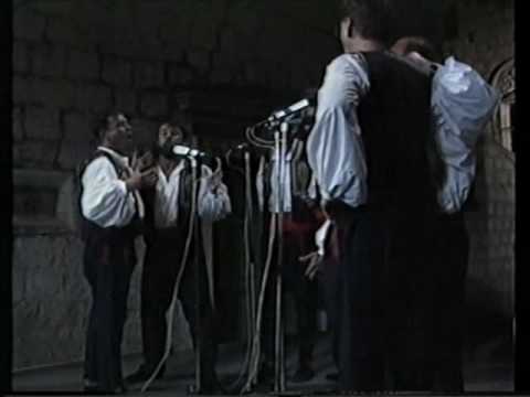 Majka Mari kose plela - klapa Luka - FDK 1994