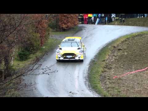 1 Rajd Arłamów W.CHUCHAŁA/S,ROZWADOWSKI FORD FIESTA R5 Os.3 Jodłówka