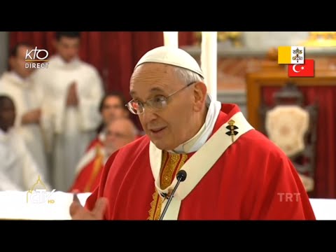 Messe du Pape François en la cathédrale du Saint-Esprit