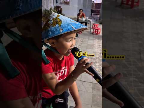 Sao xi nhan bên phải mà chị đi sang trái