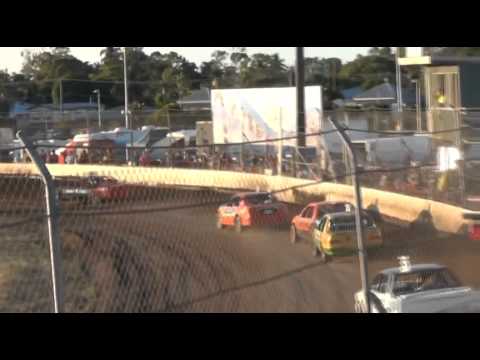 Modified Production - Heat 2 - Beef Capital Showdown - Rockhampton Speedway - 18.02.12