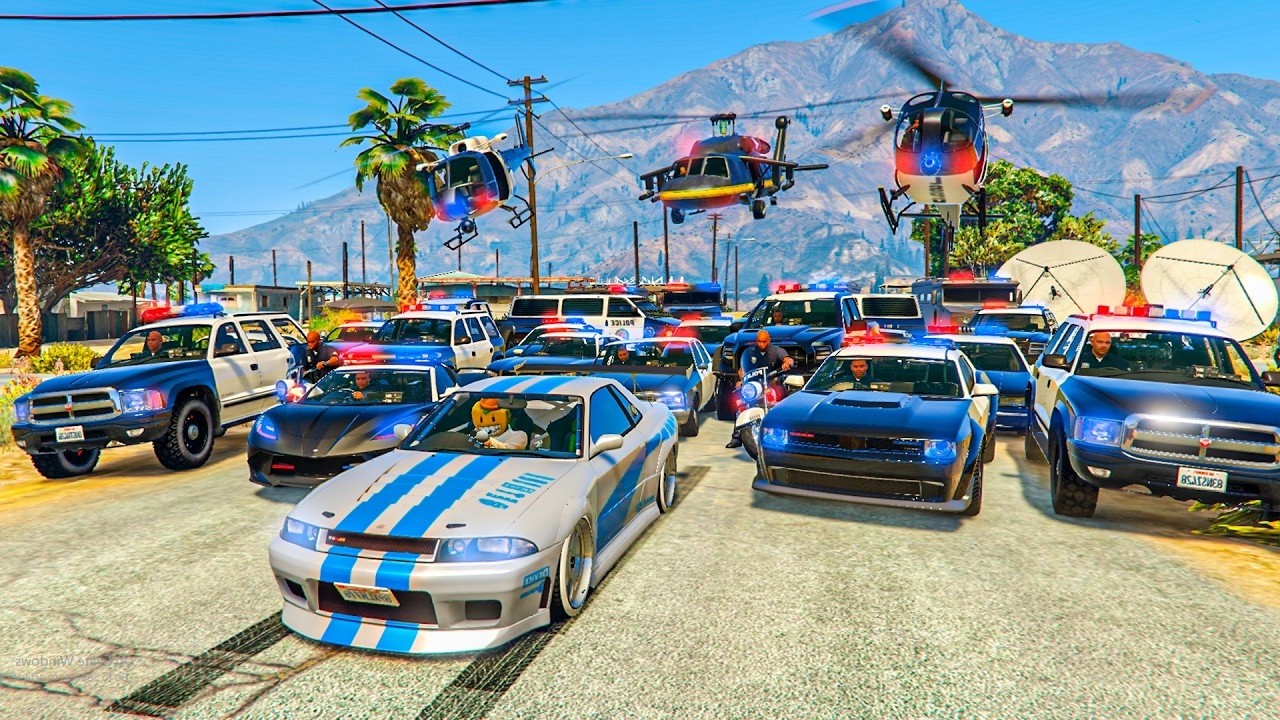 POLICIAS vs LADRONES! MI COCHE FAVORITO!! - GTA 5 ONLINE