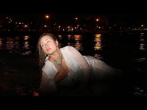 Kinga Świstak - Tonę (official video) 🫧