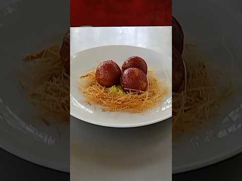 Hot Gulab Jamoon with Icecream 🍨🤤#icecream #ytshorts #shortsfeed