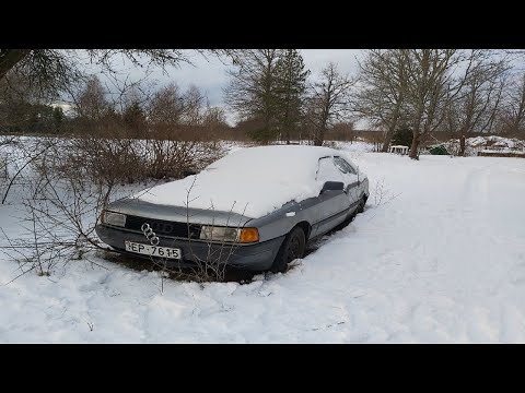 Pamests ciems un divas mašīnas. MĀJAS PILNAS AR MANTĀM!