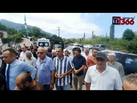 Cide'de Başkan Demir'in halası son yolculuğuna uğurlandı
