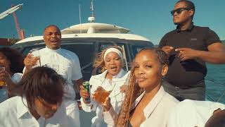 Download lagu Mahostela 97 f.t Shenge wasehlalankosi-Ngikheth' utshwala mp3 Download lagu Mahostela 97 f.t Shenge wasehlalankosi-Ngikheth' utshwala mp3