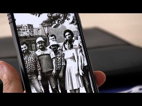 Digitale Ausstellung „De-Zentralbild“: Migrant:innen in der DDR erzählen ihre Geschichten