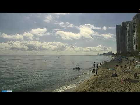 N762AB with a Ad with a letter banner On the Live Cam