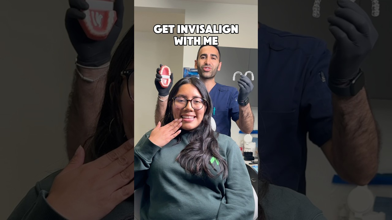 How to put on Invisalign #invisalign #clearaligners #orthodontist #dentist #retainers