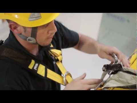 Level 1 rope access manoeuvres - edge obstruction