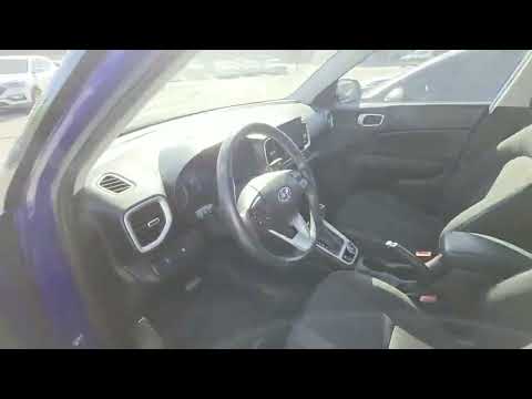 2022 Hyundai Venue Trend IVT in Blue for sale at Finch Hyundai in London, ON