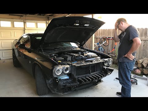 Dodge Challenger Gloss Black Grille Install #scatpack #dodge