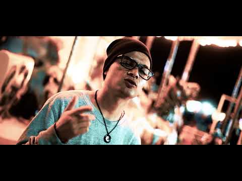 Adione - Tuya (Video Oficial)