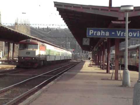 749 107 na čele R 1144 - Praha Vršovice - 6.3.2011.