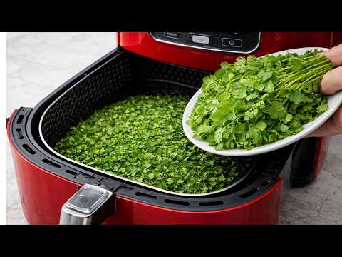 When Cilantro Is Cheap, I Do This Right Away — The Garlic Stays Fresh All Year Without Going Bad