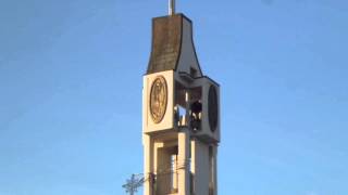 preview picture of video 'Roma - Chiesa di San Francesco di Sales alla Borgata Alessandrina - Distesa festiva'