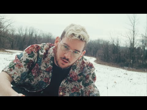Tawnted - Frozen (Official Music Video)