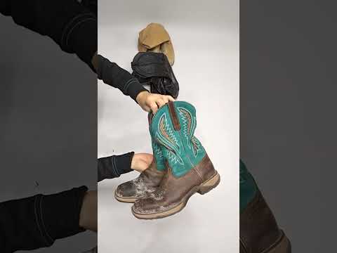 Cowboy Boots A0228611-40 14 pairs 44 lbs Wholesale at Tiedemann Globe