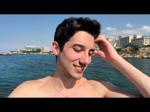 LIVING MY BEST LIFE ☀️