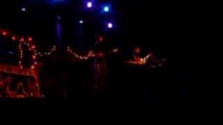 The Ditty Bops Sing &quot;Gentle Sheep&quot;