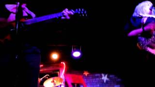 Shannon & The Clams - Half Rat @ Bottom of the hill 4/2/11