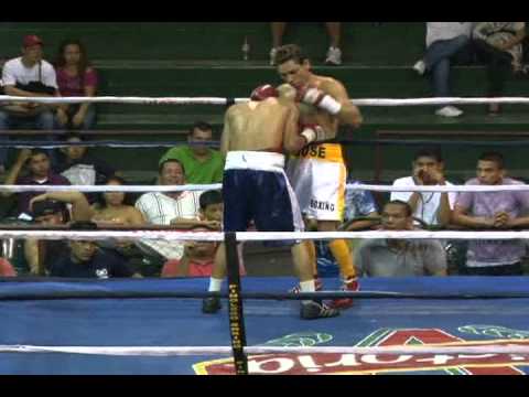 QUEZADA CON TODOS LOS FIERROS