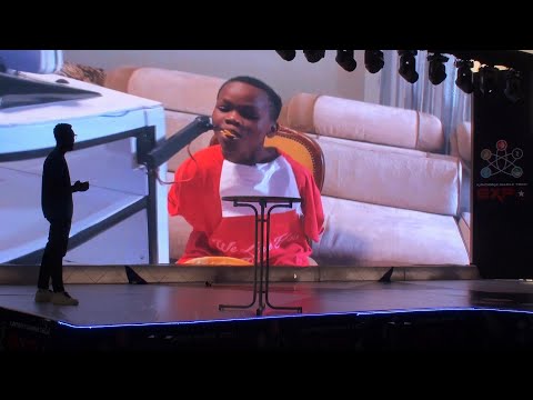 Students from UCC AND KNUST DEVELOP A ROBOT THAT CAN FEED PERSONS WITH DISABILITY[ ARMLESS PERSON]