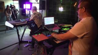 Howard Jones performs Look Mama for Absolute Radio