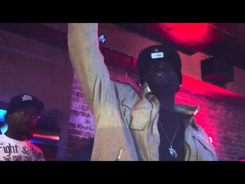 Caesar III vs Cannonz