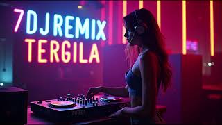 Download lagu 'Bassnya Gila Banget! 💥 7 DJ Remix Terbaik 2025 yang Lagi Viral 🚀' mp3