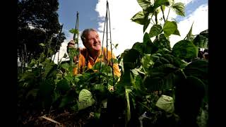 Celebrity gardener Peter Cundall dies at the age of 94