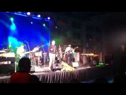 Željko Dvorski Tom & Grupa Acord   Oko jedne hiže