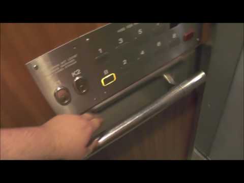 1965 KONE (MB. Magnusson) Traction elevators @ Tulegatan 53, Stockholm