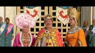 Отрывок из фильма "Огонь, вода и… медные трубы". "Вся в отца!"