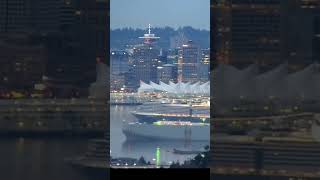 Sparkly dawn timelapse arrival for #cruiseship in #vancouver April 11, 2026
