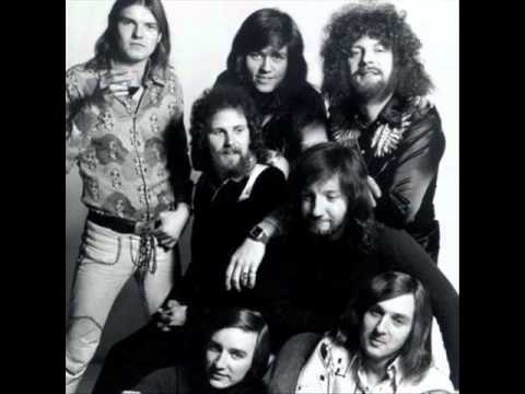 Electric Light Orchestra - Across the Universe / A Day in a Life Live .wmv
