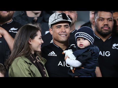 Aaron Smith: 100 Test ceremony