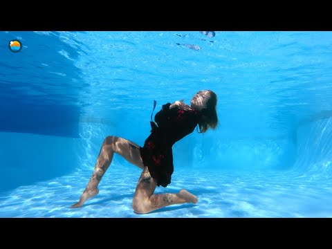 I Thought An Underwater Photoshoot Would Be Easy | The Morning Dive Experience