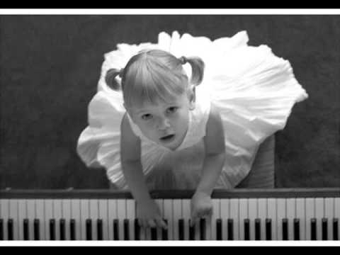 ANI ROGOJAN -  ASTEPTARE