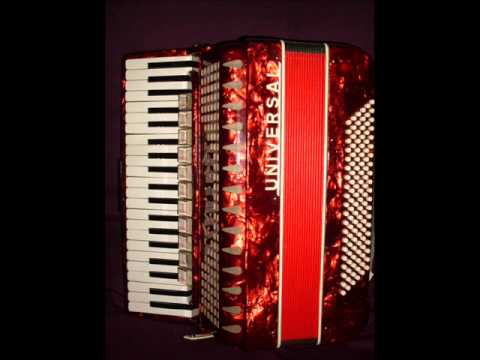 VENDE-SE ACORDEON UNIVERSAL - BICHINHO DO ACORDEON