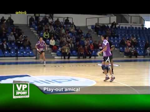 Play-out amical