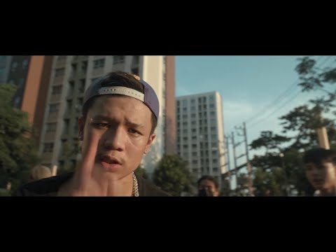 BOMBABY -  PRO GOLF  (Official Music Video)