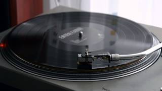 Crystal Castles - 1991 / Vanished (vinyl)