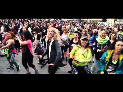Zumba® Flashmob at FIBO 2016 in Cologne, Germany featured by Beto, Pio Suh and the Zumba® Köln Team